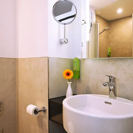 Genohotel Hotel 3*